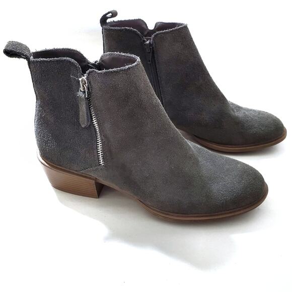 Kensie | Talynn Suede Leather Heeled Ankle Booties with Zipper - Picture 1 of 11